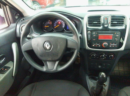 Renault Sandero 1.6 Expression 8v Hi-torque Flex 4p Manual