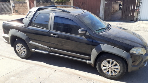 Fiat Strada 2013 1.8 16v Adventure Cab. Dupla Flex 2p
