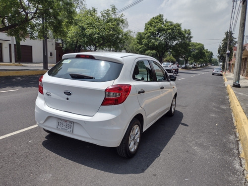 Imagen 8 de 15 de Ford Figo 2018 1.5 Energy Hatchback Mt