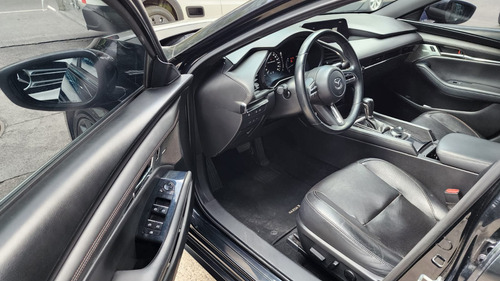 Mazda Mazda 3 2.5 S Grand Touring Hatchback At
