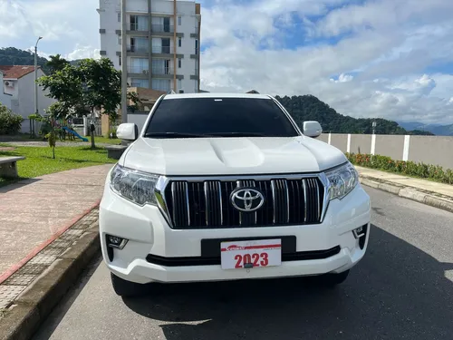 Toyota Prado 2.8 Tx At6