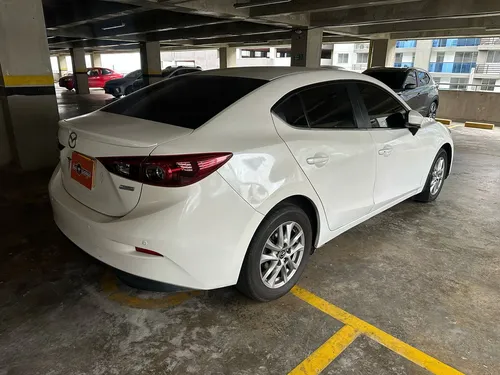 Mazda 3 2.0 Touring At