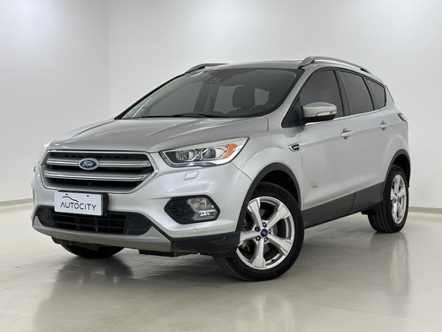 Ford Kuga 2.0 4X4 TITANIUM AT L17