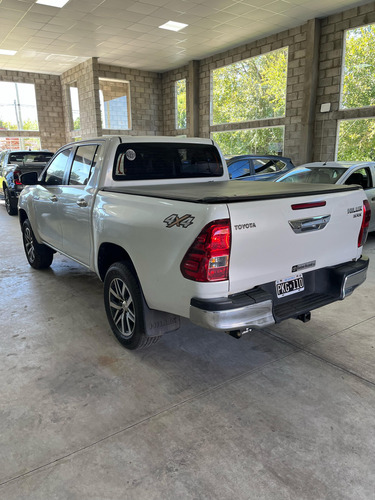 Toyota Hilux Pick-Up 2.8 Cd Srx 177cv 4x4 At