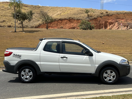 Fiat Strada 1.4 Hard Working Cab. Dupla Flex 3p