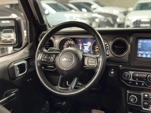 Jeep Wrangler 3.6 Sport Unlimited