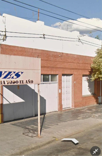 Edificio Comercial En Venta - 7 Oficinas 2 Baños - Cocheras - 477mts2 - Dolores