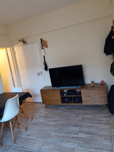 Venta Hermoso Departamento De 2 Ambientes En Caballito