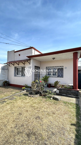 Padrón Con Dos Casas Independientes A Media Cuadra De Avenida En Venta Piedras Blancas