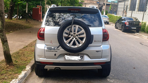 Volkswagen Crossfox 1.6 Vht Total Flex I-motion 5p
