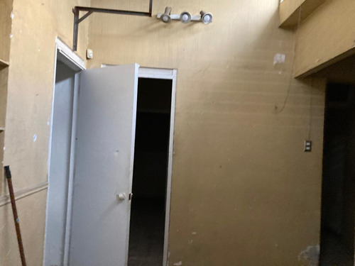 Departamento Para Remodelar Enrique Foster Sur
