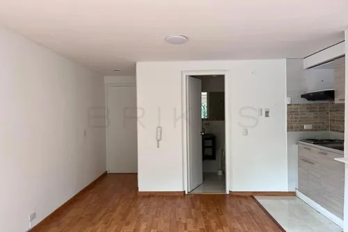 Apartamento En Arriendo En Los Rosales. Cod A1846