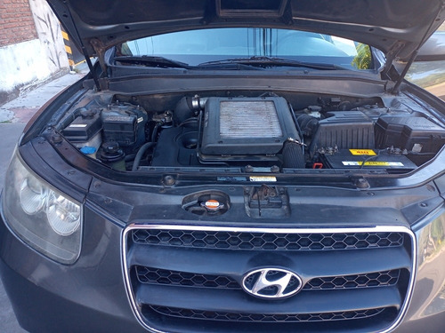 Imagen 14 de 15 de Hyundai Santa Fe 2008 2.2 Gls Crdi 5at Premium