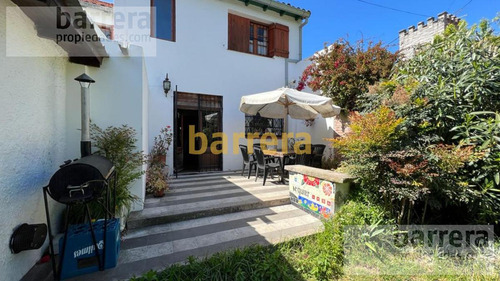 Chalet De Estilo Marplatense - Playa Grande