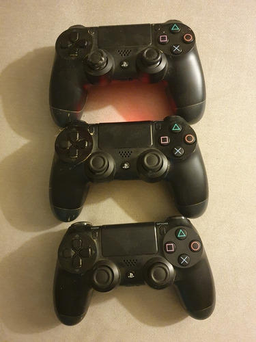 Ps4 + 3 Joysticks + Cable Hdmi + 3 Juegos + Cable Cargador