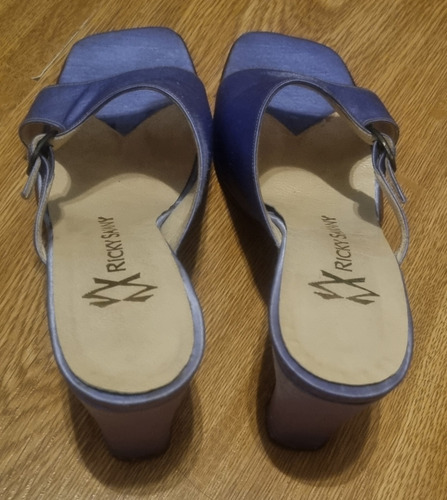 Zapato Ricky Sarkany Marron / Lila Taco Alto T 38 Sandalia Lila 38 (Usado)