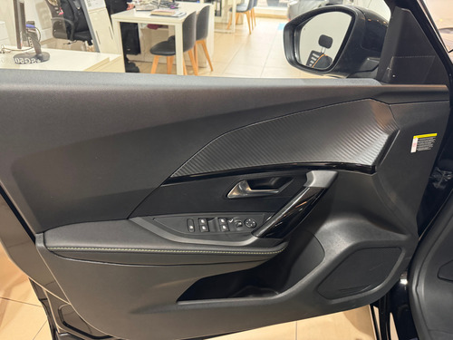 Peugeot 2008 1.0T Gt