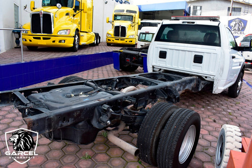 Imagen 5 de 13 de Dodge Ram 4000 Chasis Cabina 5.7 Hemi 2014 #155
