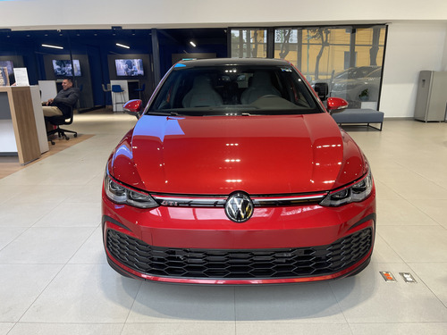 Volkswagen Golf GTI 2.0 241Hp Dsg7