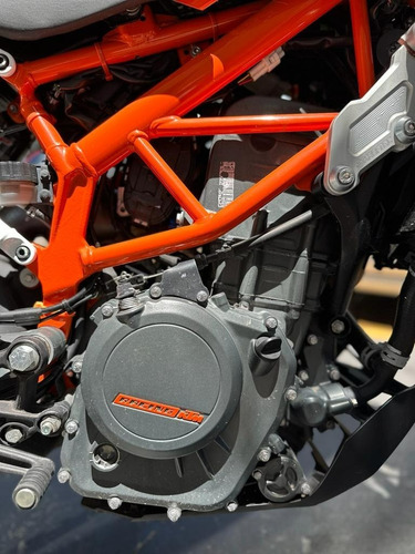 Imagen 7 de 15 de Ktm Duke 390