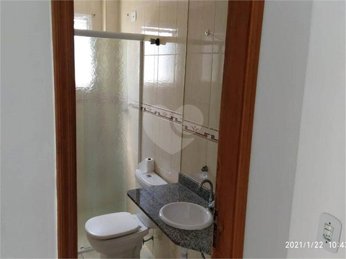 Imagem 12 de 23 de Apartamento - Reo556547