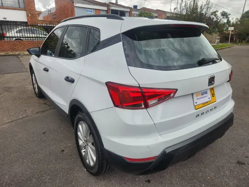 Seat Arona 1.6 Reference