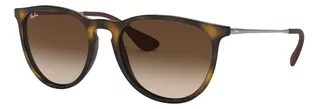 Óculos de sol Ray-Ban Erika Classic Standard armação de náilon cor matte tortoise, lente brown de policarbonato degradada, haste gunmetal de metal - RB4171