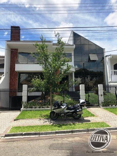 Imagem 1 de 11 de Residência 450m²- Guabirotuba - 1820r