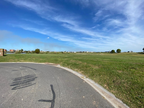 Imagen 2 de 4 de Lote En Venta Canton Golf 3408 Con Vista A La Cancha De Golf