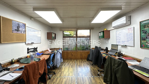 Casa De Uso Comercial