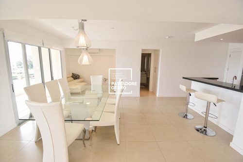 Imagen 4 de 19 de Vende 3 Dorm Playa Mansa, Impecable, Parrillero