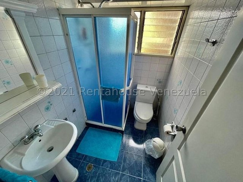Imagen 16 de 18 de Apartamento En Venta, Amoblado, Equipado Y Con Pozo, Los Palos Grandes, Caracas, Código: Mm1 22-3631