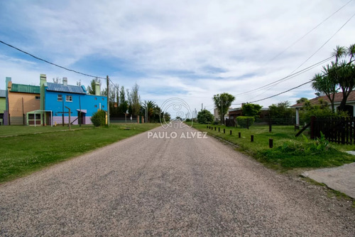 Dúplex Modernos, A Metros Del Mar . Piriapolis Balneario Ideal Para La Familia