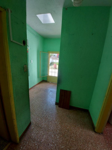 Imagen 9 de 15 de Casa 3 Ambientes Moron Lote Propio