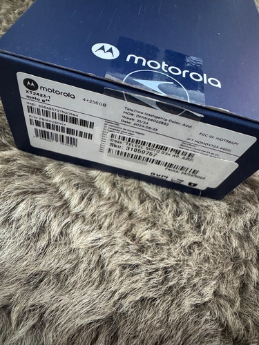 Motorola Moto G24 4gb + 128 Gb Matte Charcoal Negro (Usado)