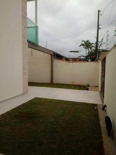 Não Perca!!! Aqui Você Pode Morar Ou Passar Suas Férias - Sobrado Com 2 Suítes Lindoooo A Menos De 400m Da Praia Em Itanhaém - Ca00008 - 34050010