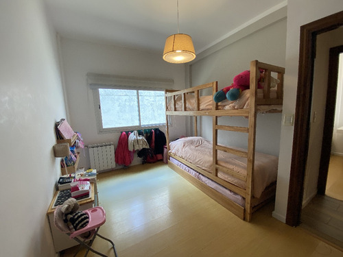 Venta Departamento 3 Amb , Zona Guemes!!