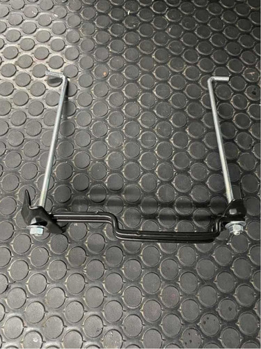 Imagen 6 de 11 de Base Para Fijar Batería ( Universal )