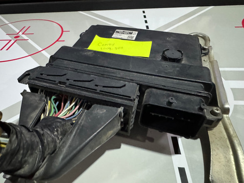 Computadora Ecm Pcm Ecu Toyota Camry (Usado)