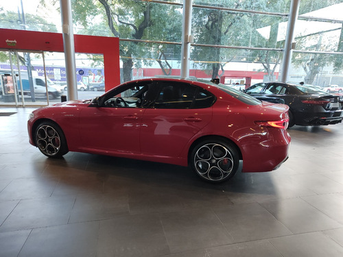 Alfa Romeo Giulia 2.0 280cv Veloce