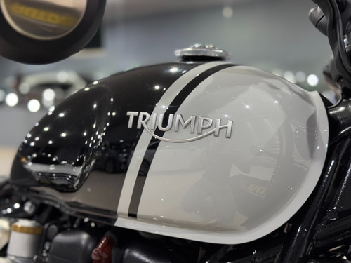 Triumth Bobber 1200 Cc Garantia De Fábrica