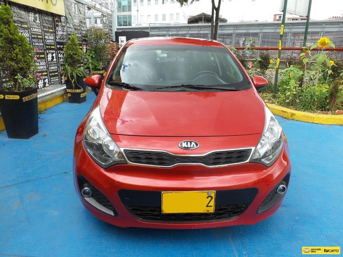 Imagen 2 de 25 de Kia Rio