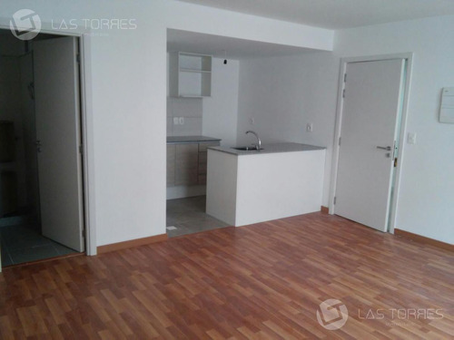 Venta Apartamento 1 Dormitorio Cordón,  Con Renta, Las-19405