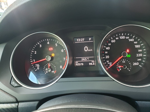 Imagem 9 de 13 de Volkswagen Jetta 2.0 8v Comfortline Ano/modelo 2015/2015