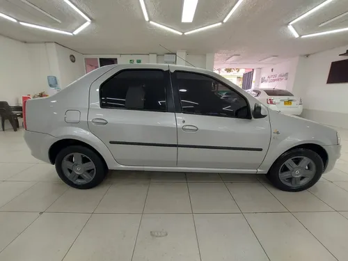 Renault Logan 1.6 Expression