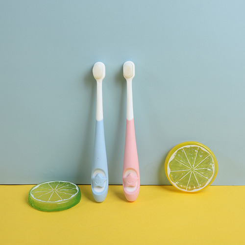 Cepillo De Dientes Oral Care Teether, 2 Unidades