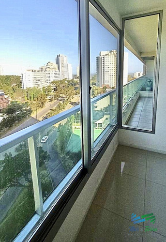 Venta De Apartamento En Punta Del Este De 3 Dormitorios 