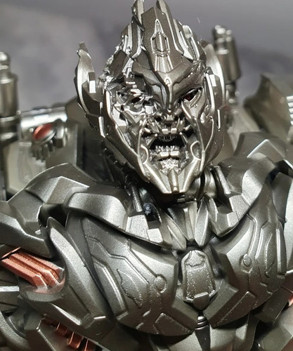 Transformers Baiwei Tw-1029 Megatron
