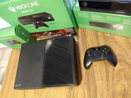 Xbox One 500 Gb + Kinect + Joystick