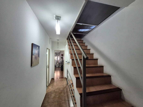 Triplex De 4 Dormit Cochera-avellaneda-a .credito!